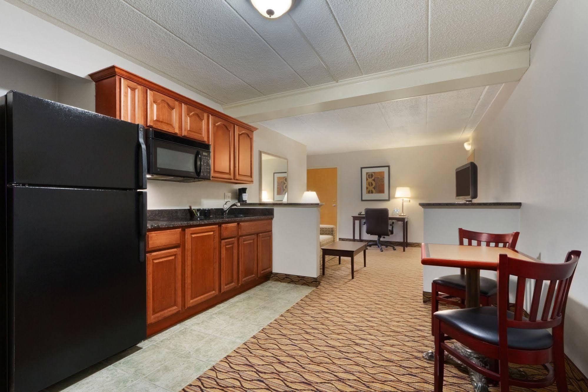 Comfort Inn & Suites Glen Mills - West Chester Luaran gambar