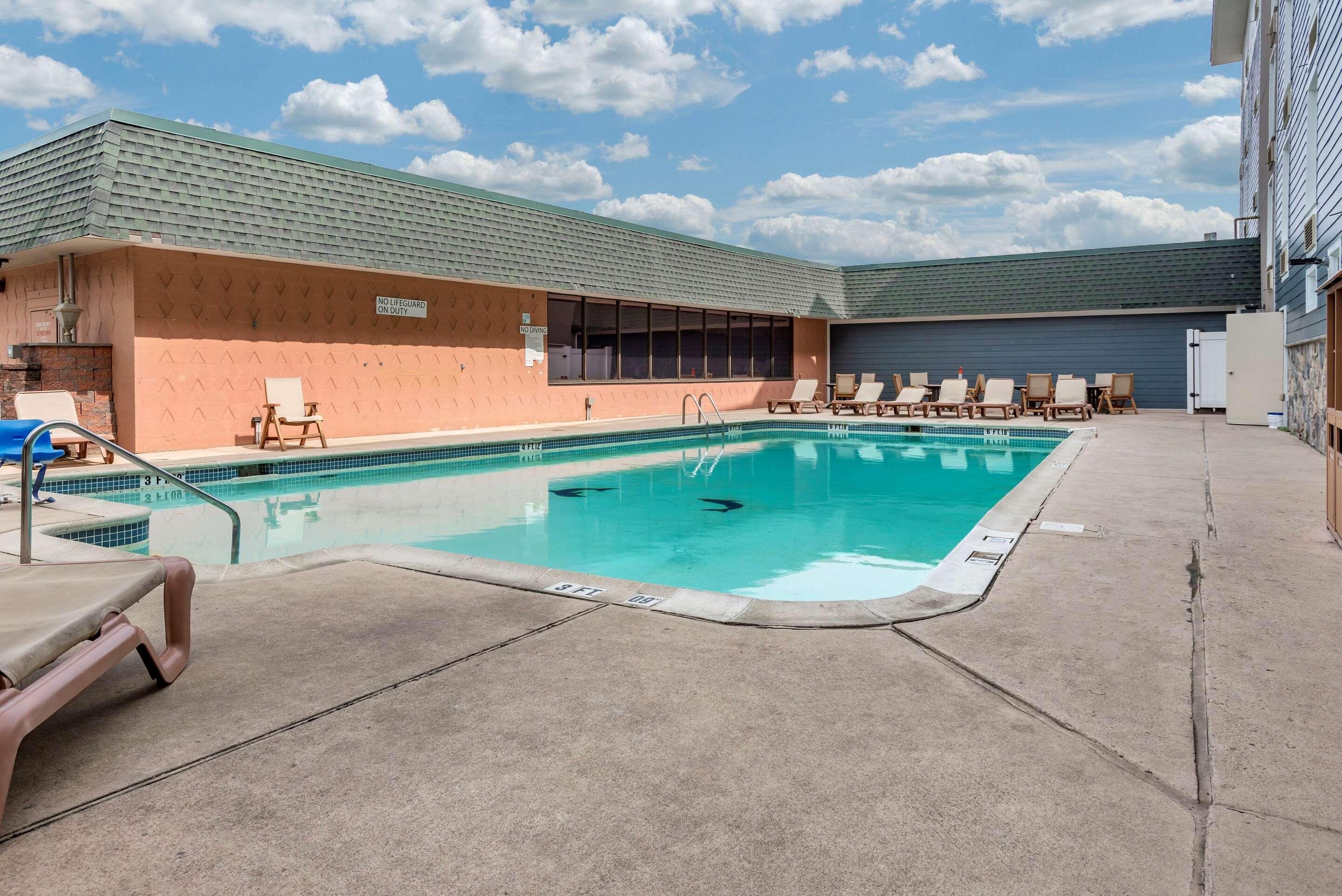 Comfort Inn & Suites Glen Mills - West Chester Luaran gambar