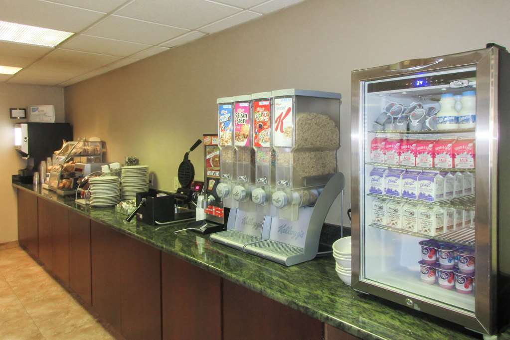 Comfort Inn & Suites Glen Mills - West Chester Restoran gambar